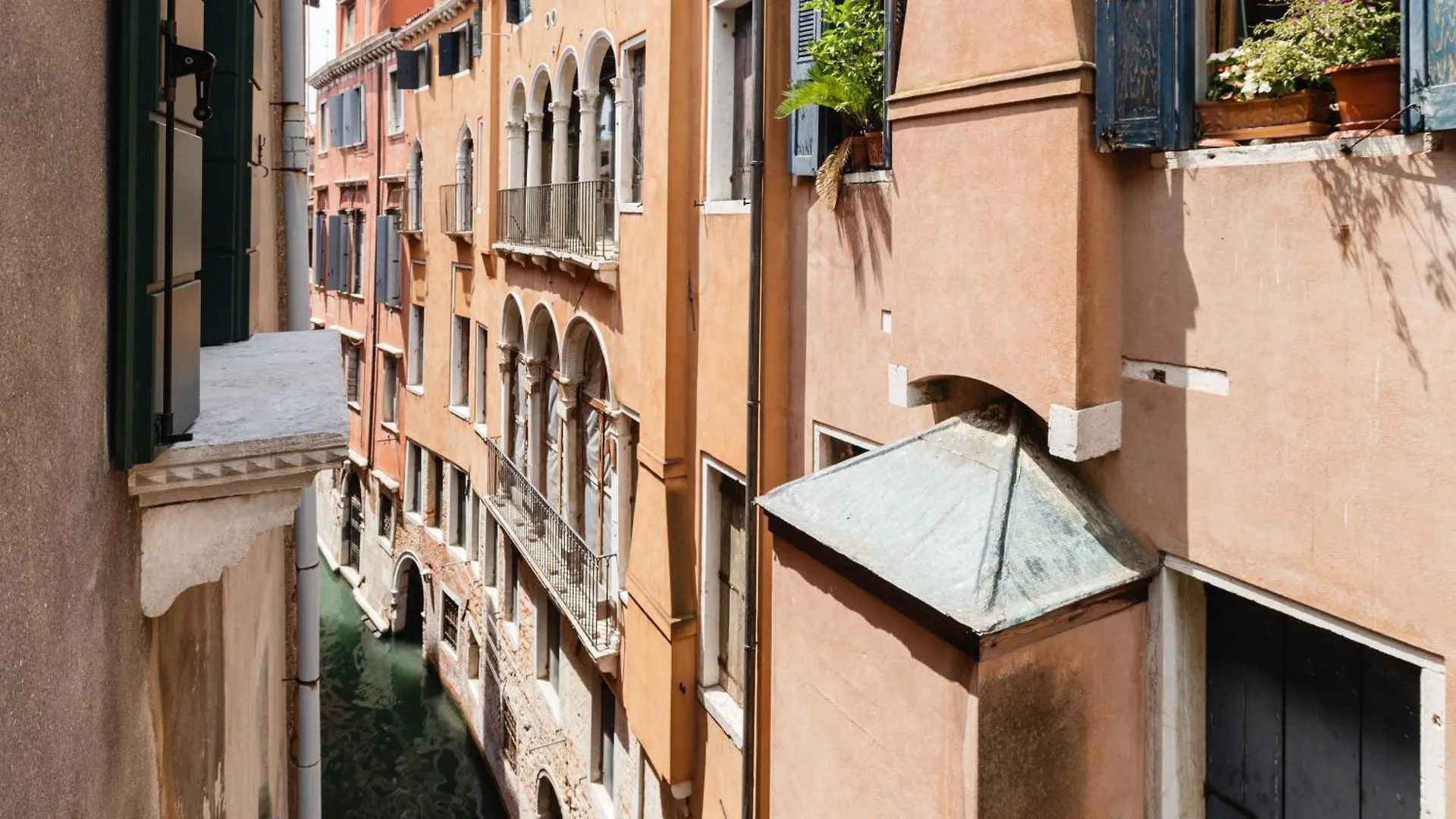San Marco Canal View By Bricola Apartments Venice Italy