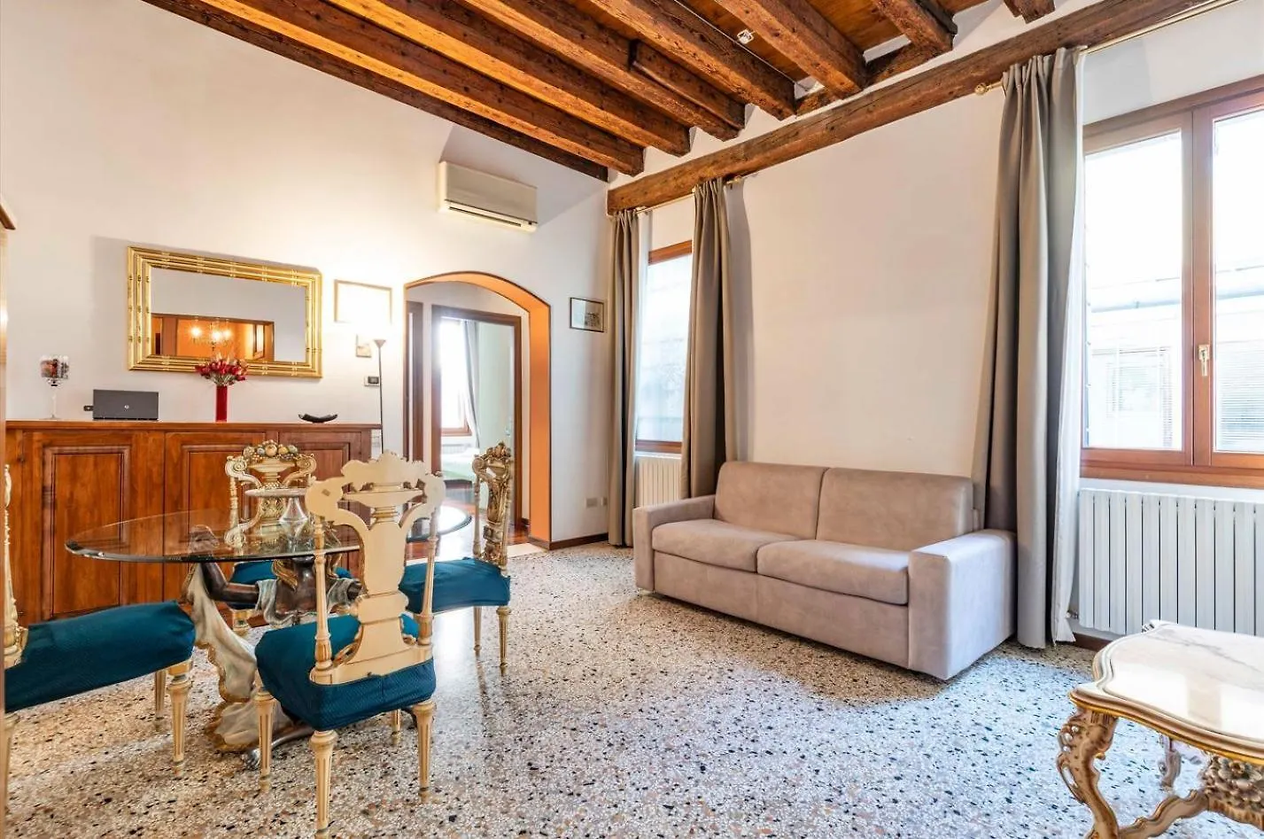 San Marco Canal View By Bricola Apartments contacts